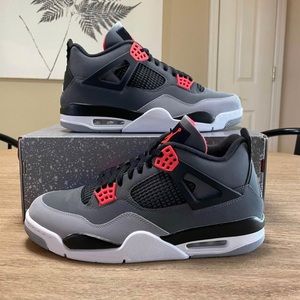 Jordan Retro 4 infrared